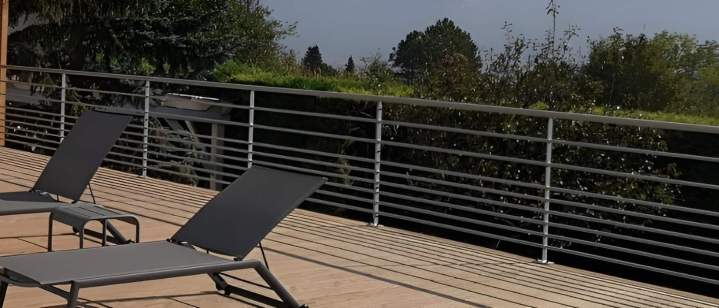 Rambarde métallique avec barres horizontales Renage